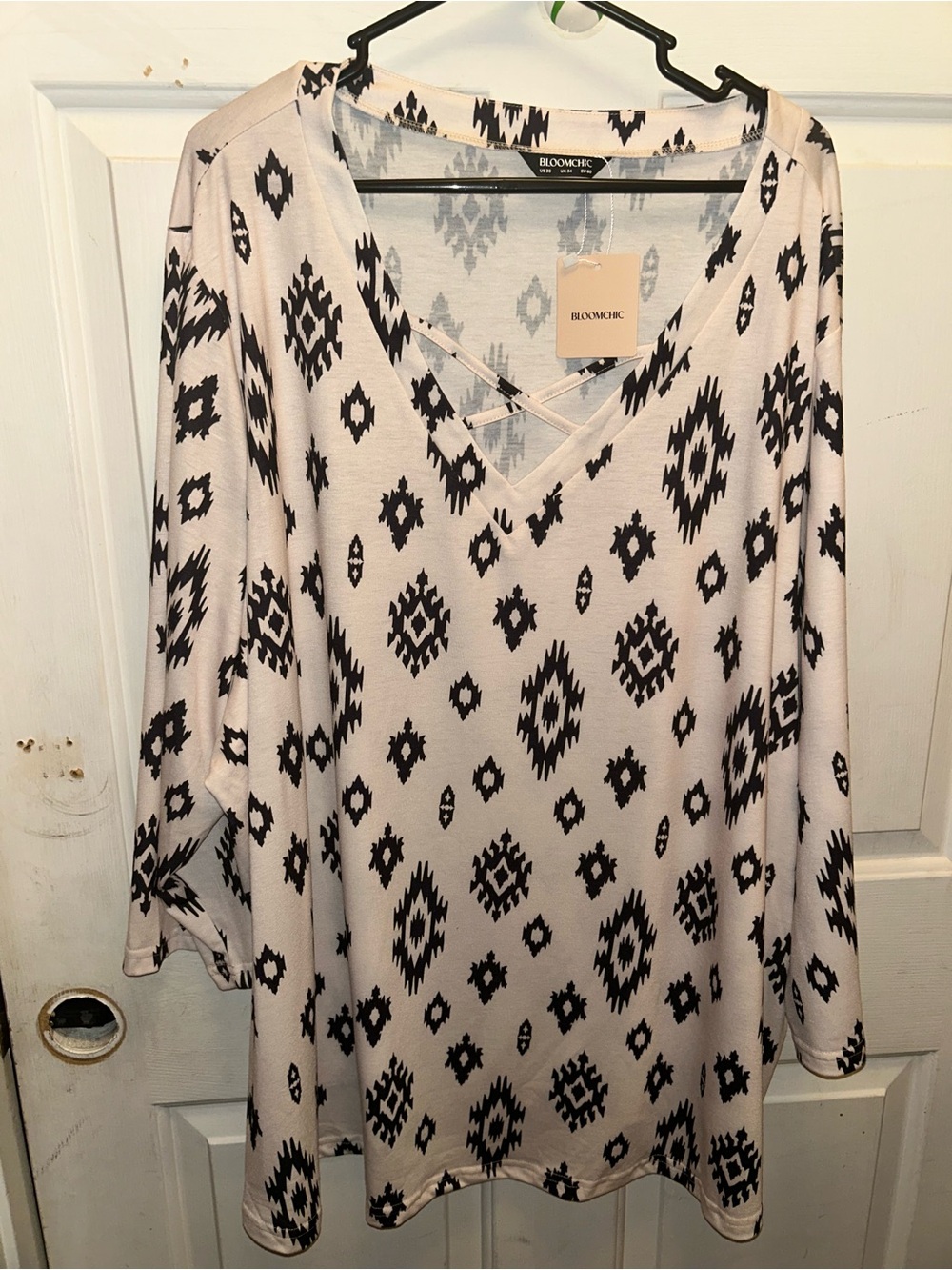 BloomChic Black & White Aztec V-Neck Tunic
